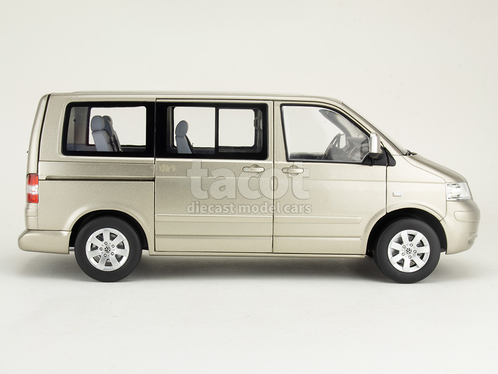 107824 Volkswagen Combi Multivan 2003