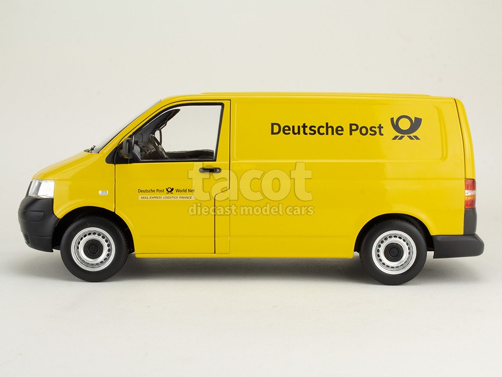 107826 Volkswagen Combi Transporter 2003