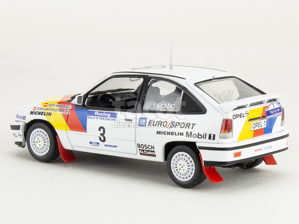 107844 Opel Kadett GSi New Zealnd Rally 1988