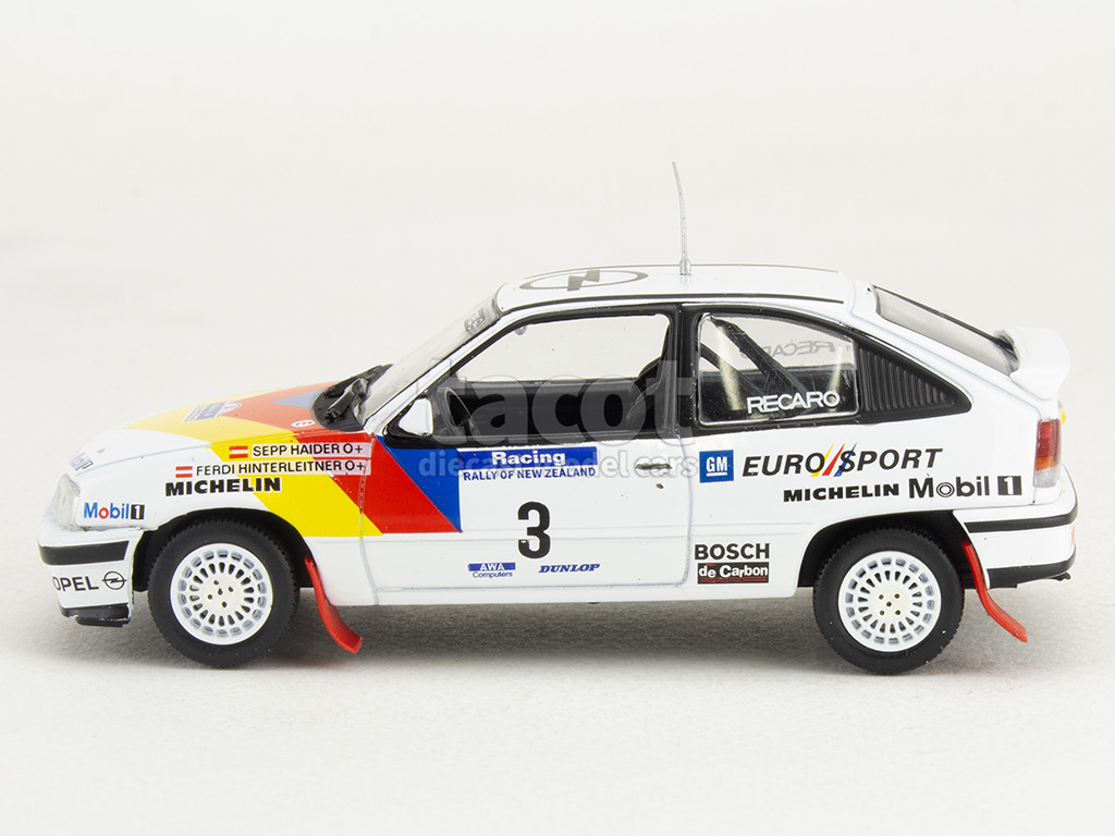 107844 Opel Kadett GSi New Zealnd Rally 1988