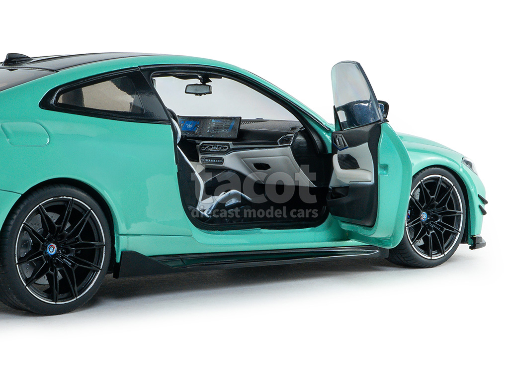 107861 BMW M4 Coup&eacute; Competition Performance Parts/ G82 2024