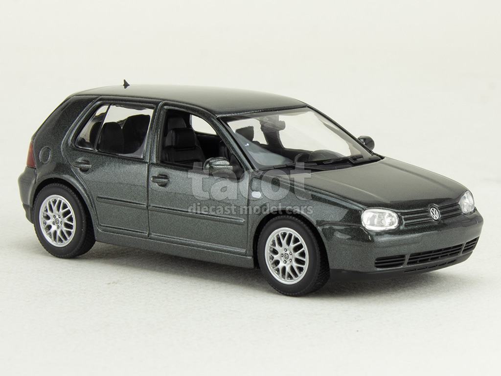 107870 Volkswagen Golf IV 5 Doors 1999