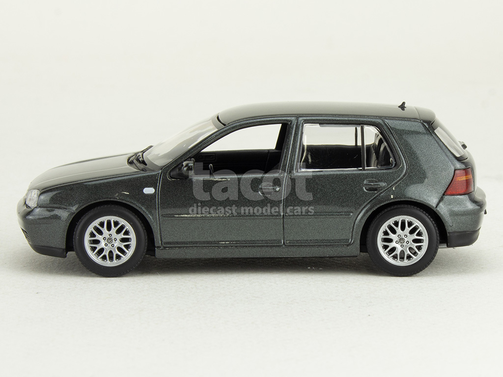 107870 Volkswagen Golf IV 5 Doors 1999