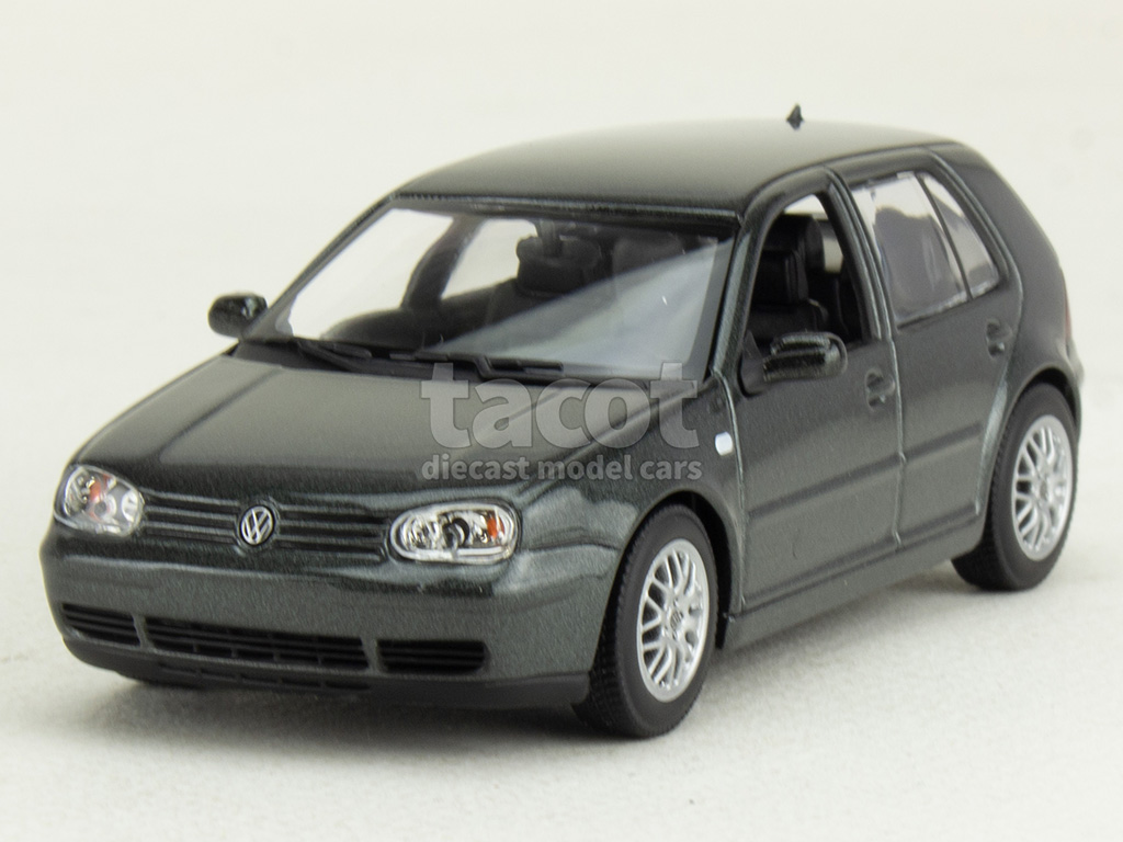 107870 Volkswagen Golf IV 5 Doors 1999
