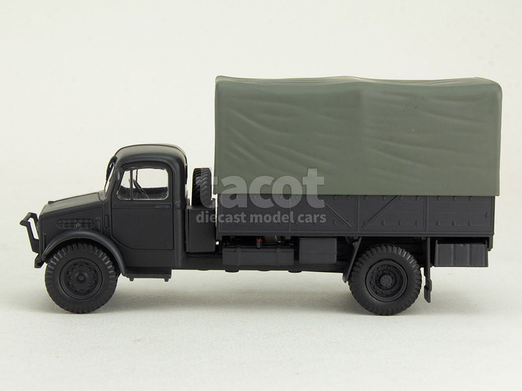 107874 Bedford OYD Military 1941