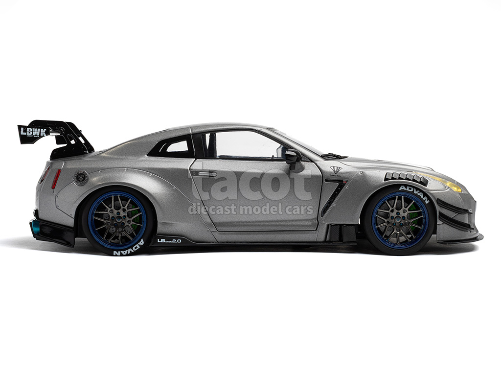 107884 Nissan GTR R35 LB Works Body Kit Type 2 2023