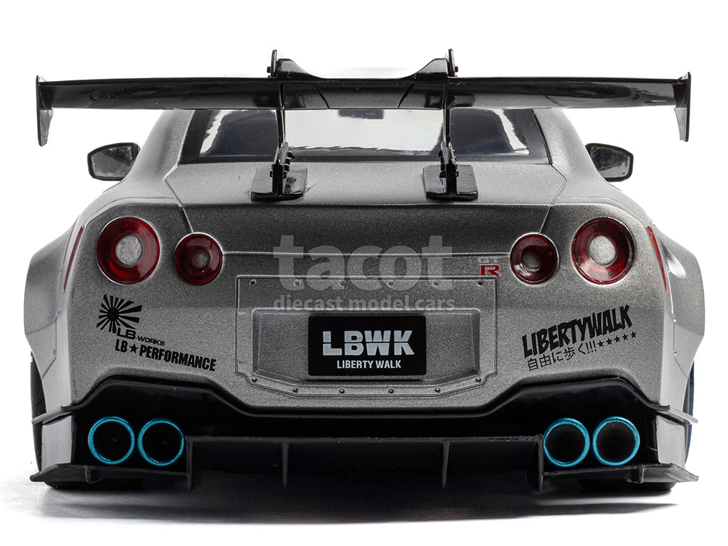 107884 Nissan GTR R35 LB Works Body Kit Type 2 2023