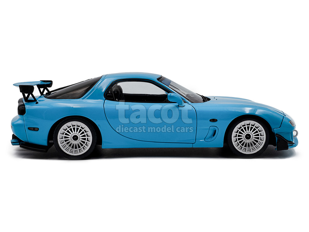 107894 Mazda RX7 FD3RS Solido Works 1999