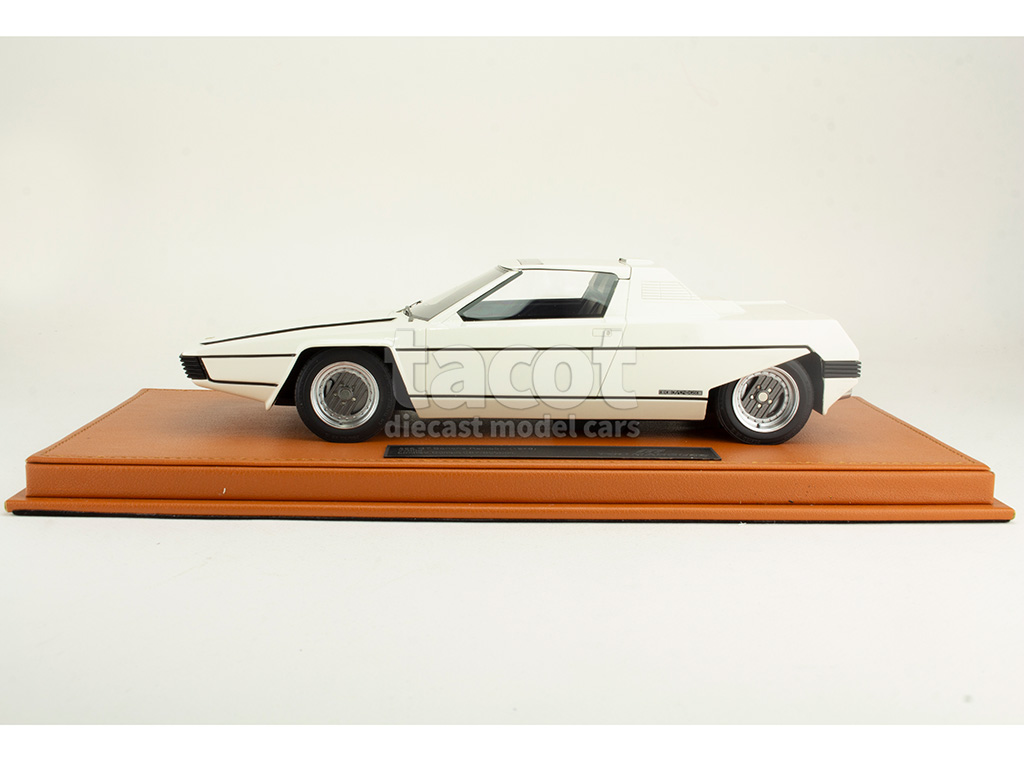107925 Ferrari 308 GT Rainbow Bertone 1976