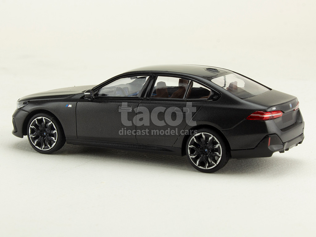 107929 BMW i5/ M60 2024