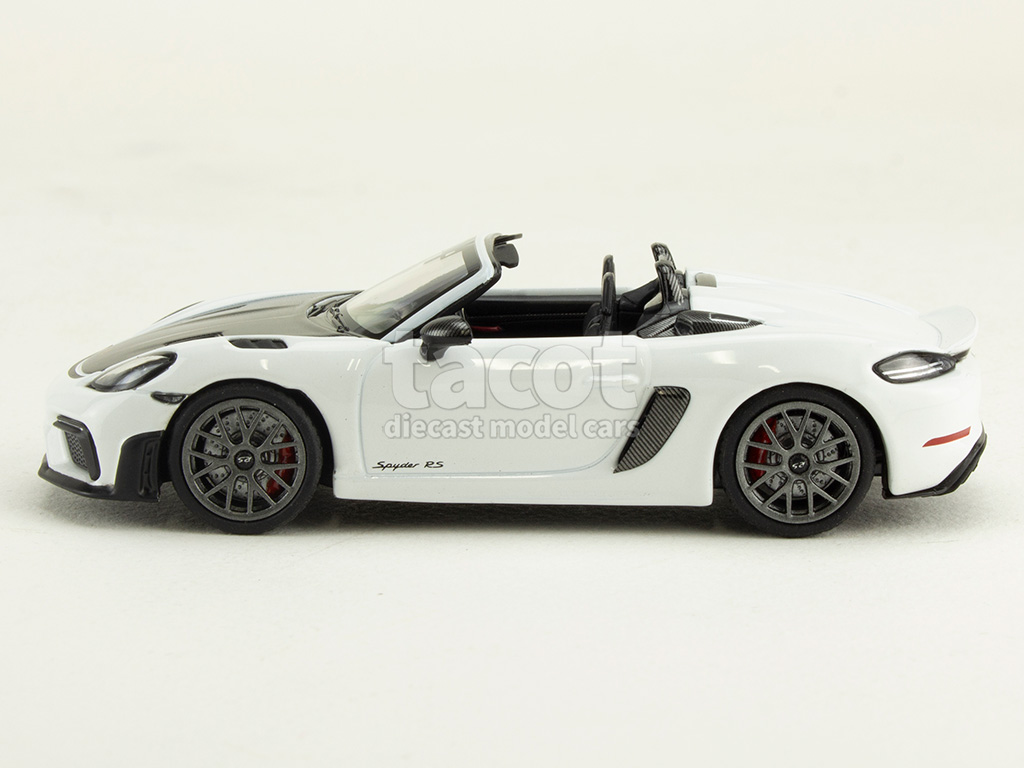 107932 Porsche 718 Spyder RS 2023