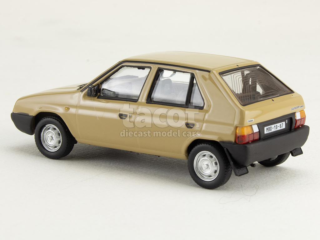 107942 Skoda Favorit 136L 1988