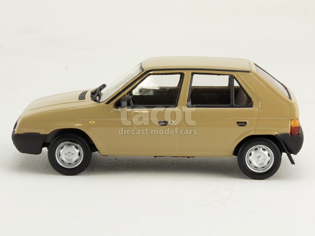 107942 Skoda Favorit 136L 1988