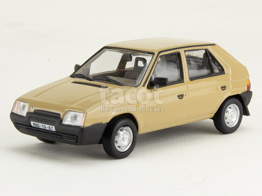 107942 Skoda Favorit 136L 1988