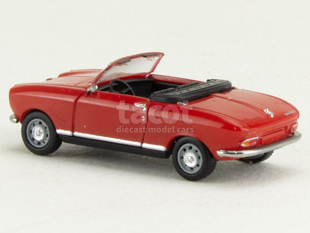 107943 Peugeot 204 Cabriolet 1967