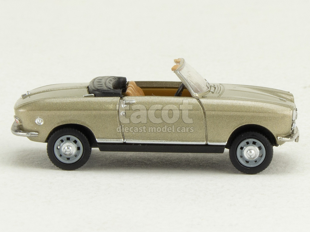 107945 Peugeot 204 Cabriolet 1967