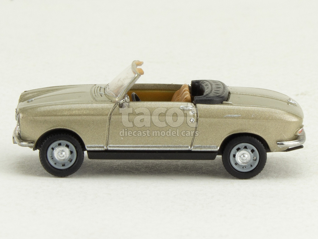 107945 Peugeot 204 Cabriolet 1967