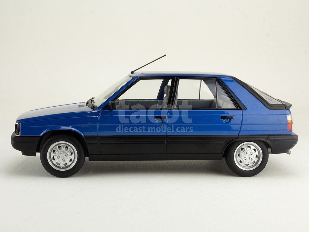 107954 Renault R11 TXE 1985