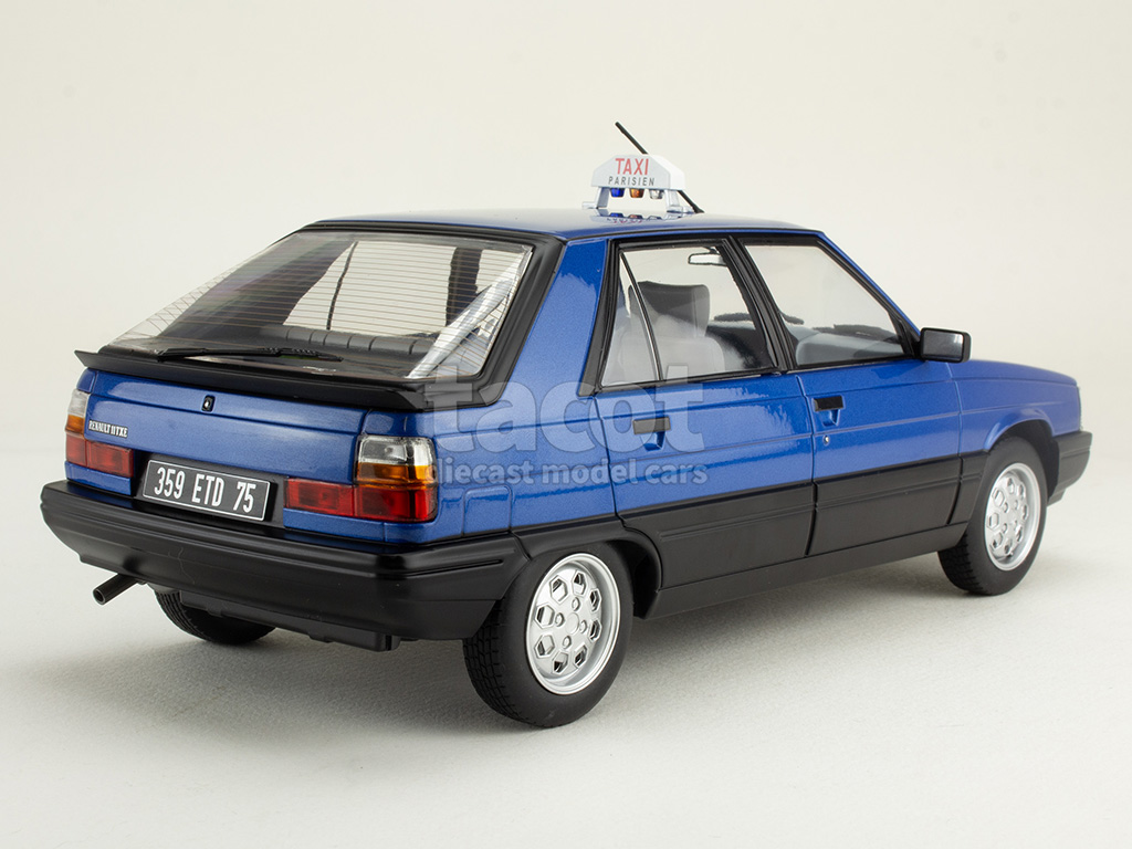 107955 Renault R11 GTL Taxi Paris 1985