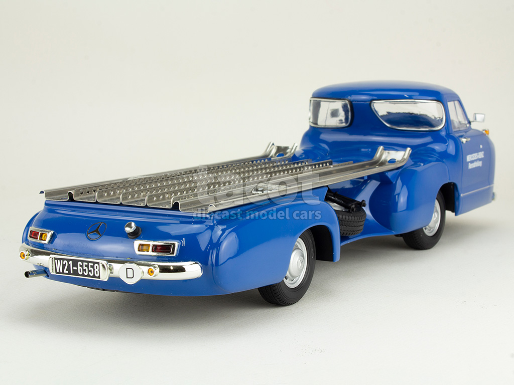 107969 Mercedes W21/ Renntransporter 1954
