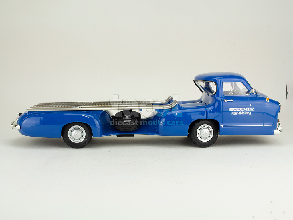 107969 Mercedes W21/ Renntransporter 1954