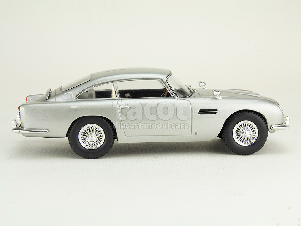 107971 Aston Martin DB5 James Bond 007 1965