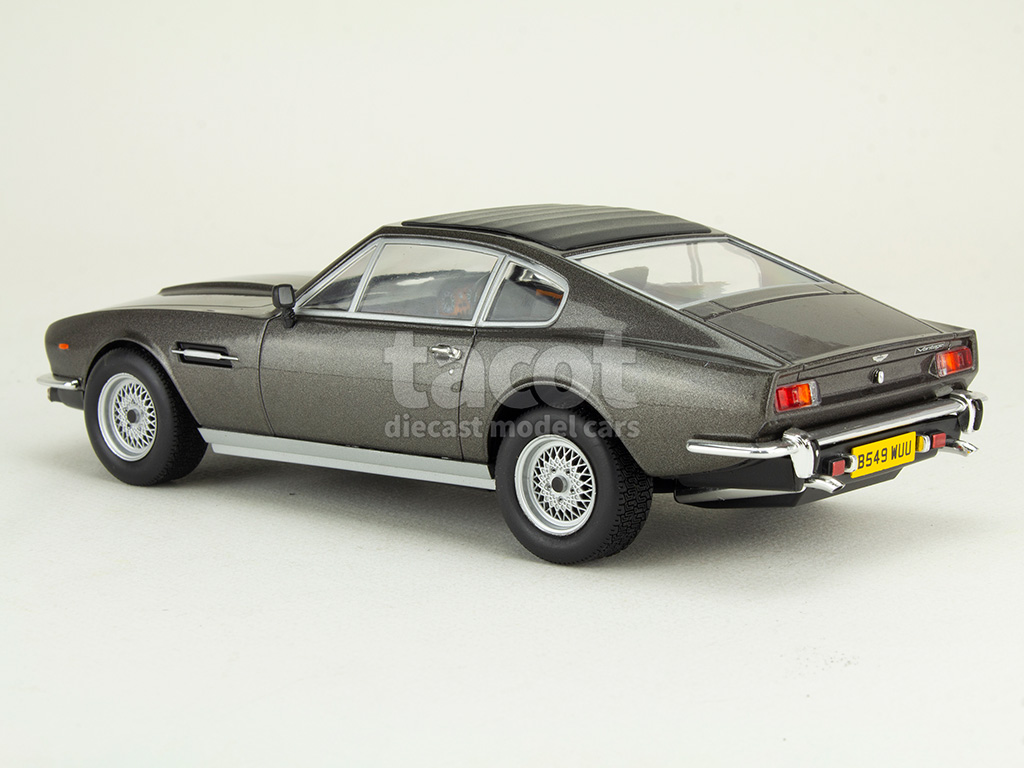 107972 Aston Martin V8 Vantage Volante James Bond 007 1977