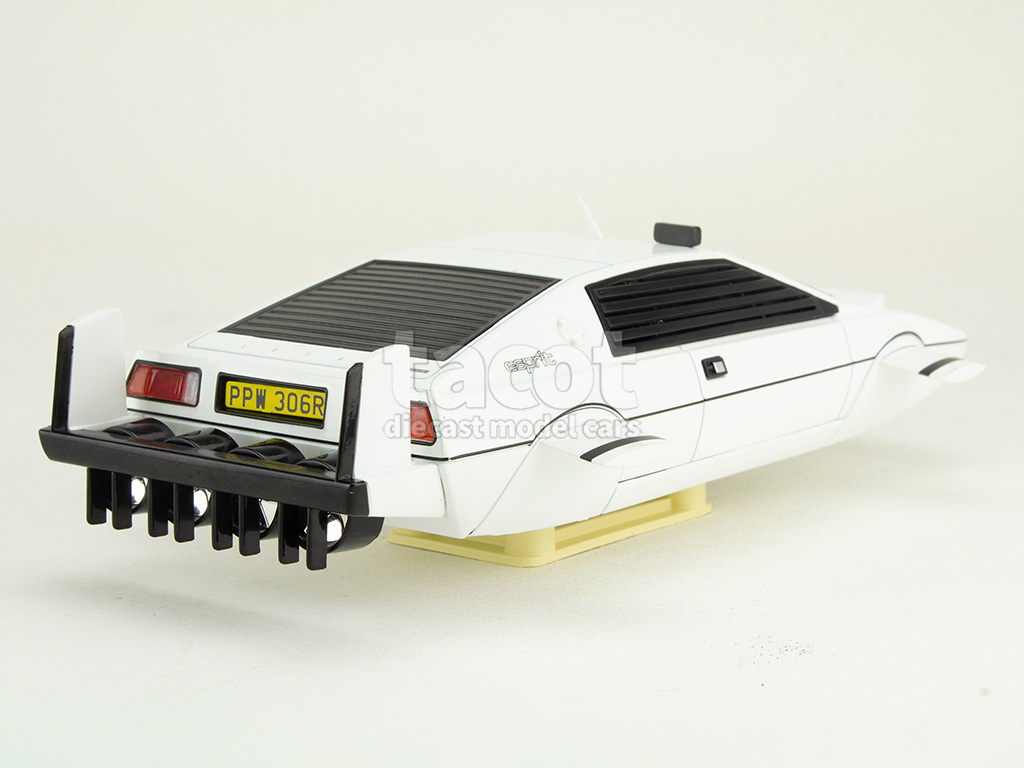 107973 Lotus Esprit James Bond 007 1977