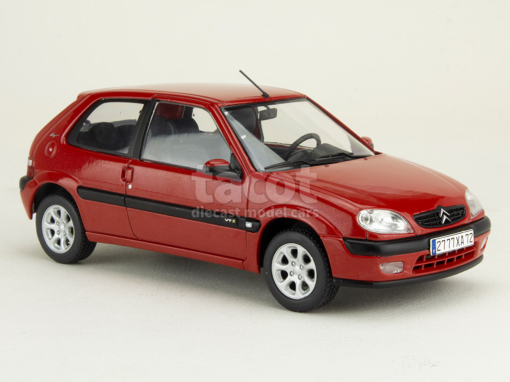 107977 Citro&euml;n Saxo 16V VTS 2000