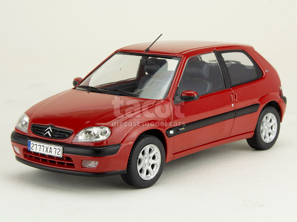 107977 Citro&euml;n Saxo 16V VTS 2000