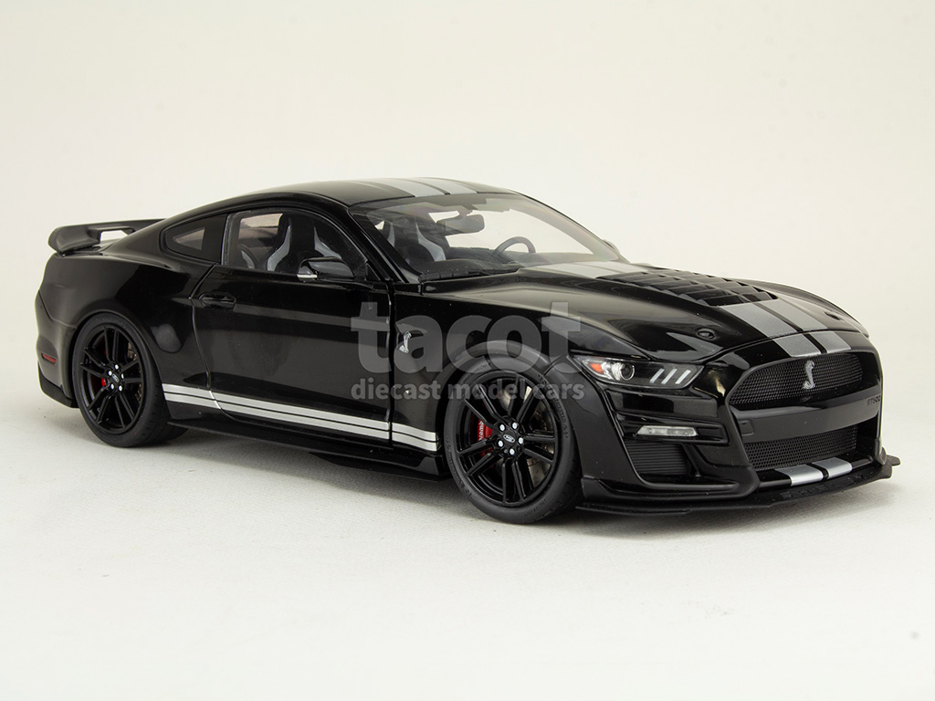 107985 Ford Mustang Shelby GT500 2022