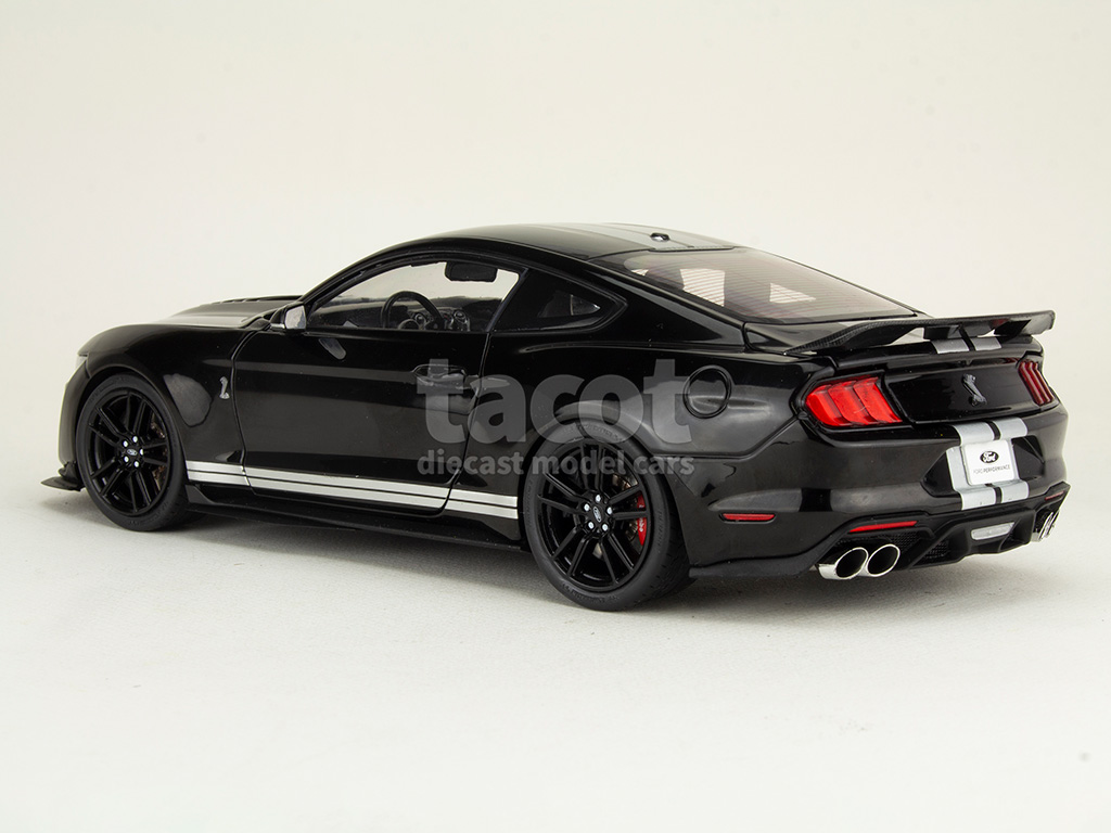 107985 Ford Mustang Shelby GT500 2022