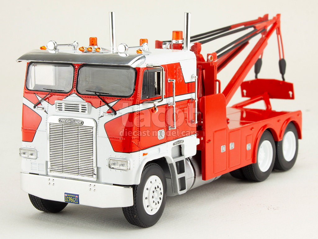 107990 Freightliner FLA Tow Truck 1987