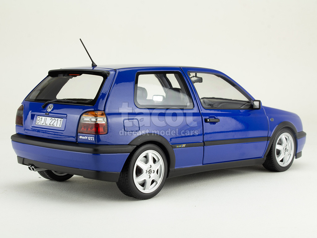 108019 Volkswagen Golf III GTi Color Concept 1994