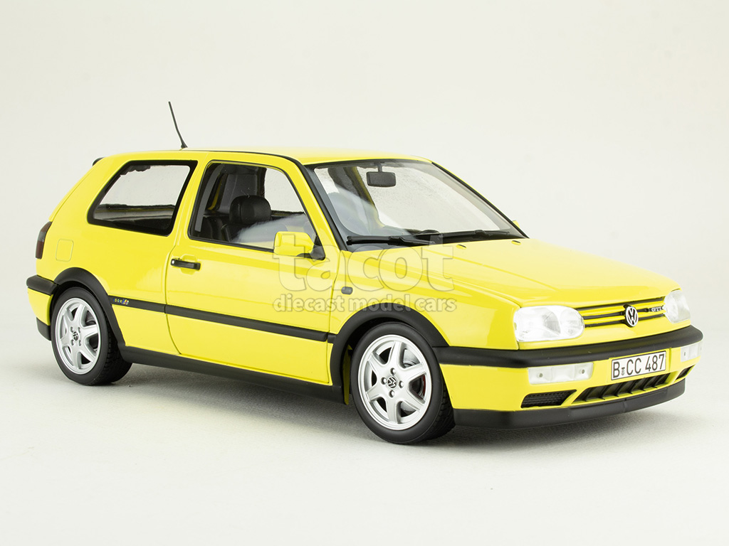 108020 Volkswagen Golf III GTi Color Concept 1994