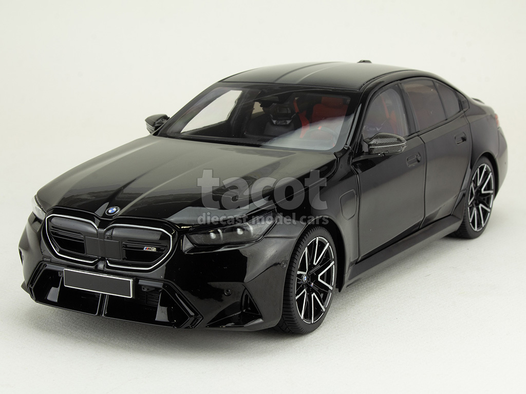 108043 BMW New M5/ G60 2024