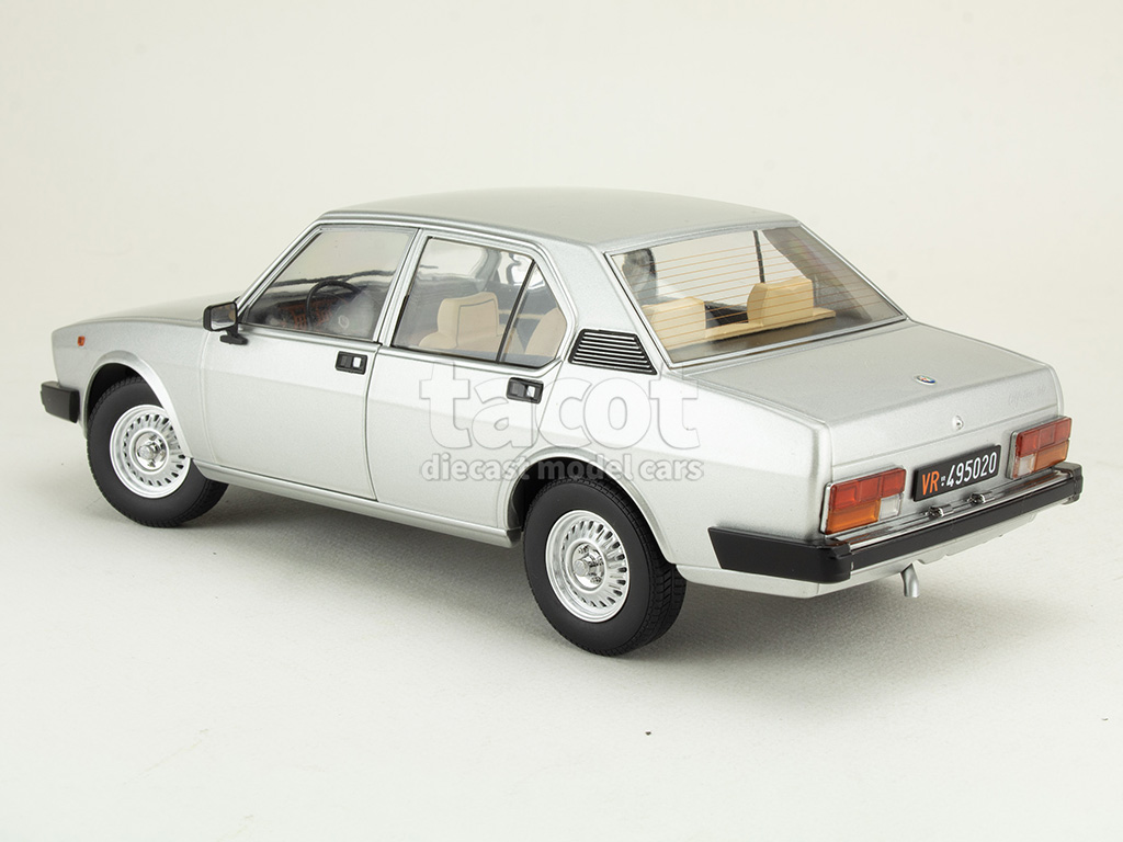 108050 Alfa Romeo Alfetta Berline 2000L 1978