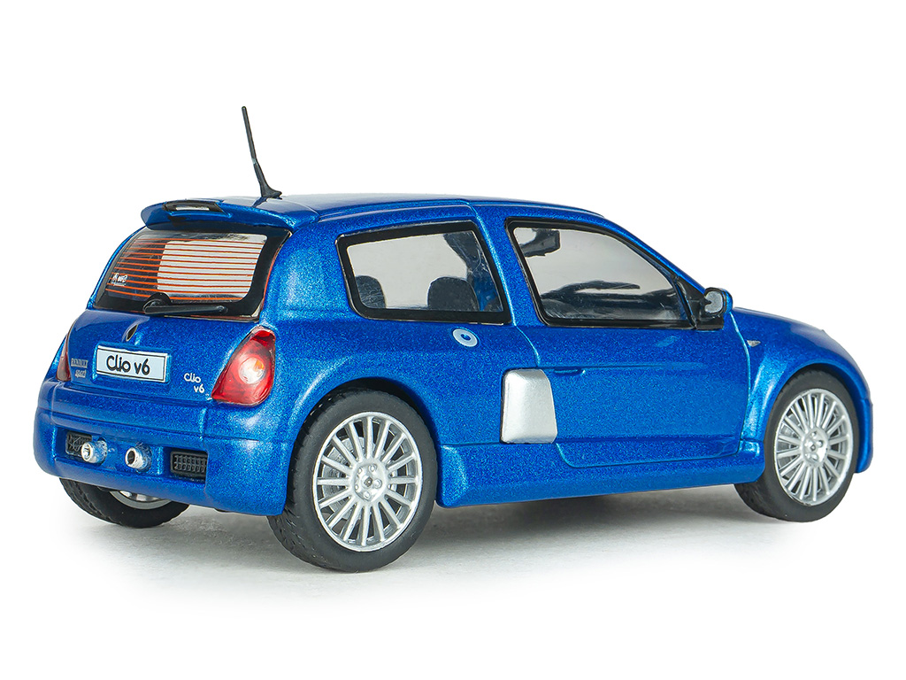 108067 Renault Clio II V6 2003