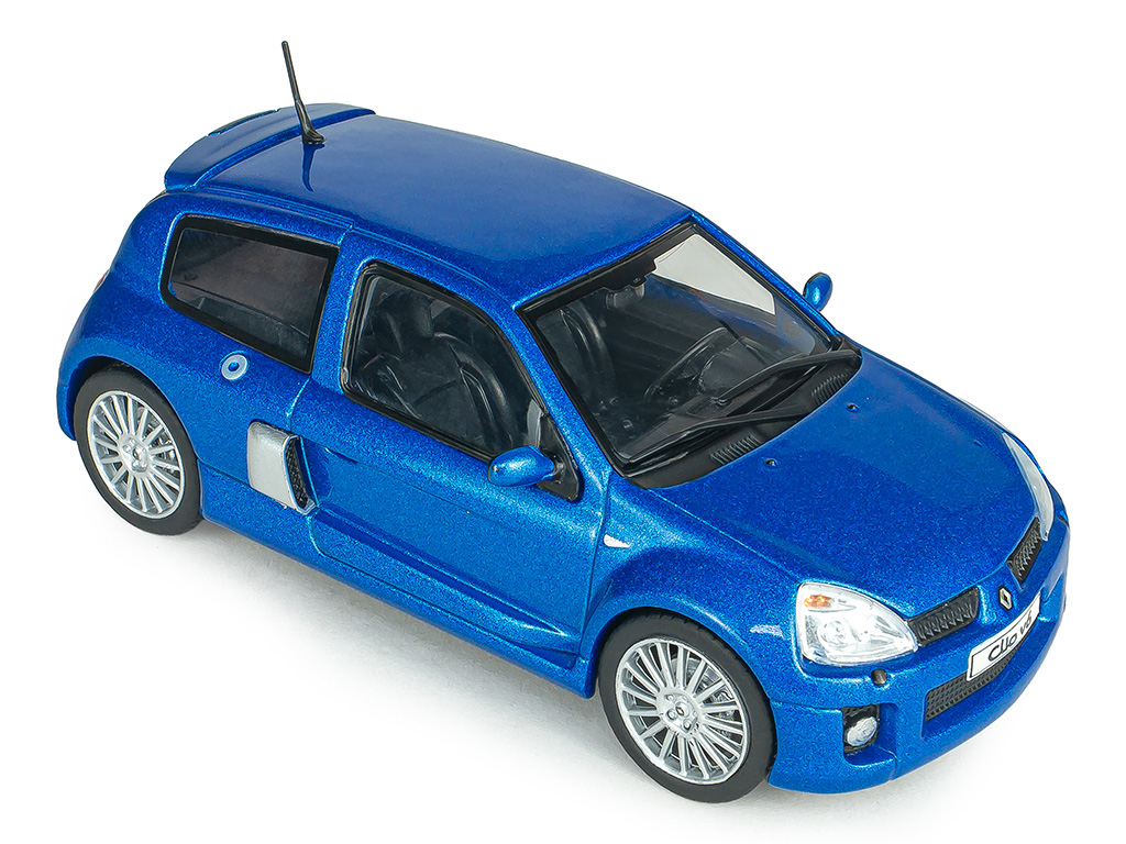 108067 Renault Clio II V6 2003