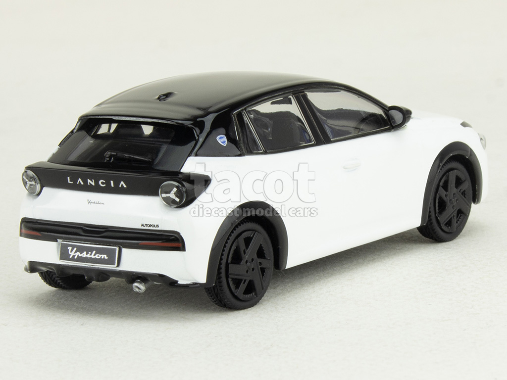 108072 Lancia Ipsilon 2025