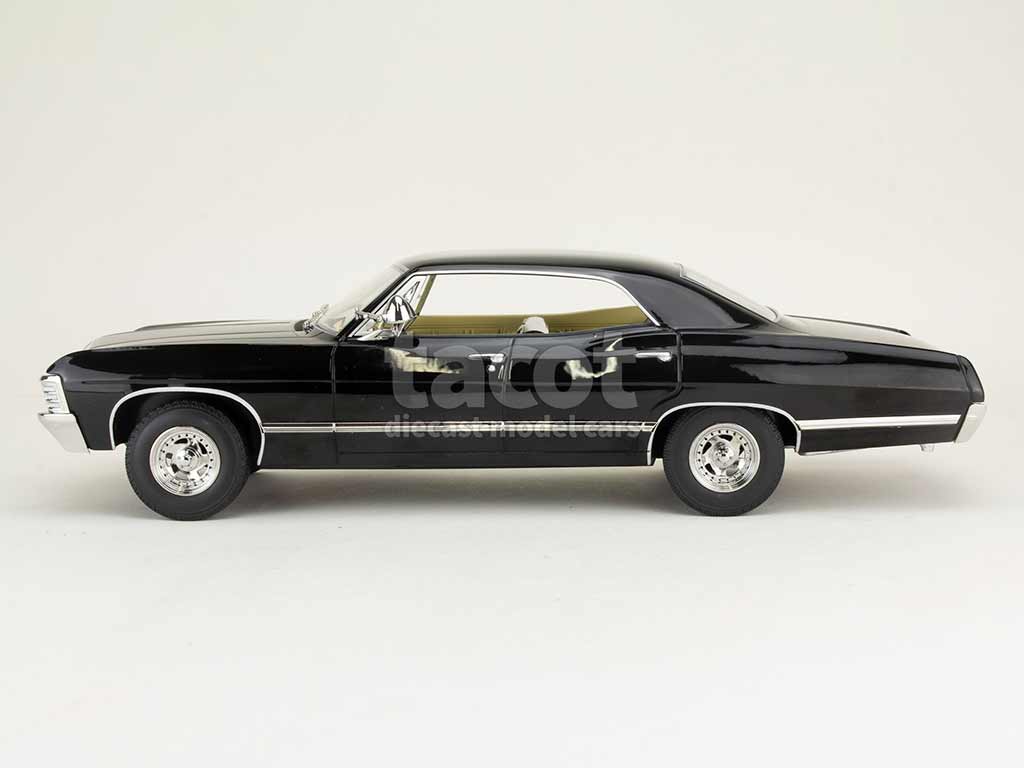 108111 Chevrolet Impala 4 Doors Sport Sedan 1967