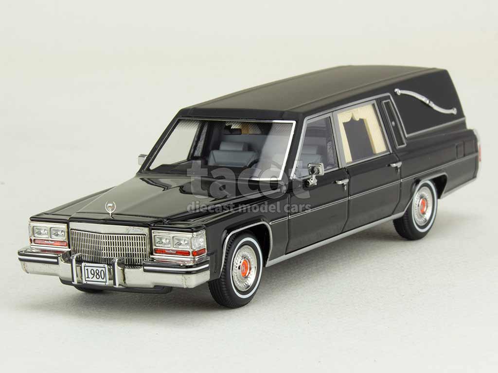 108117 Cadillac Superior Hearse/ Corbillard 1980