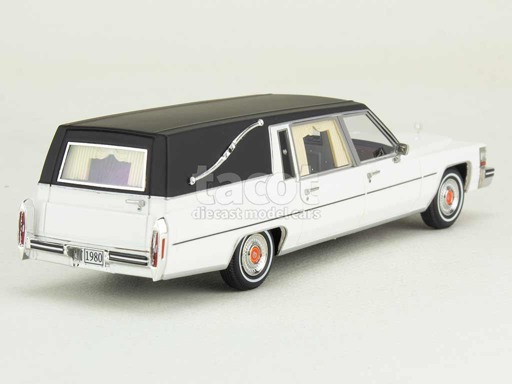 108118 Cadillac Superior Hearse/ Corbillard 1980