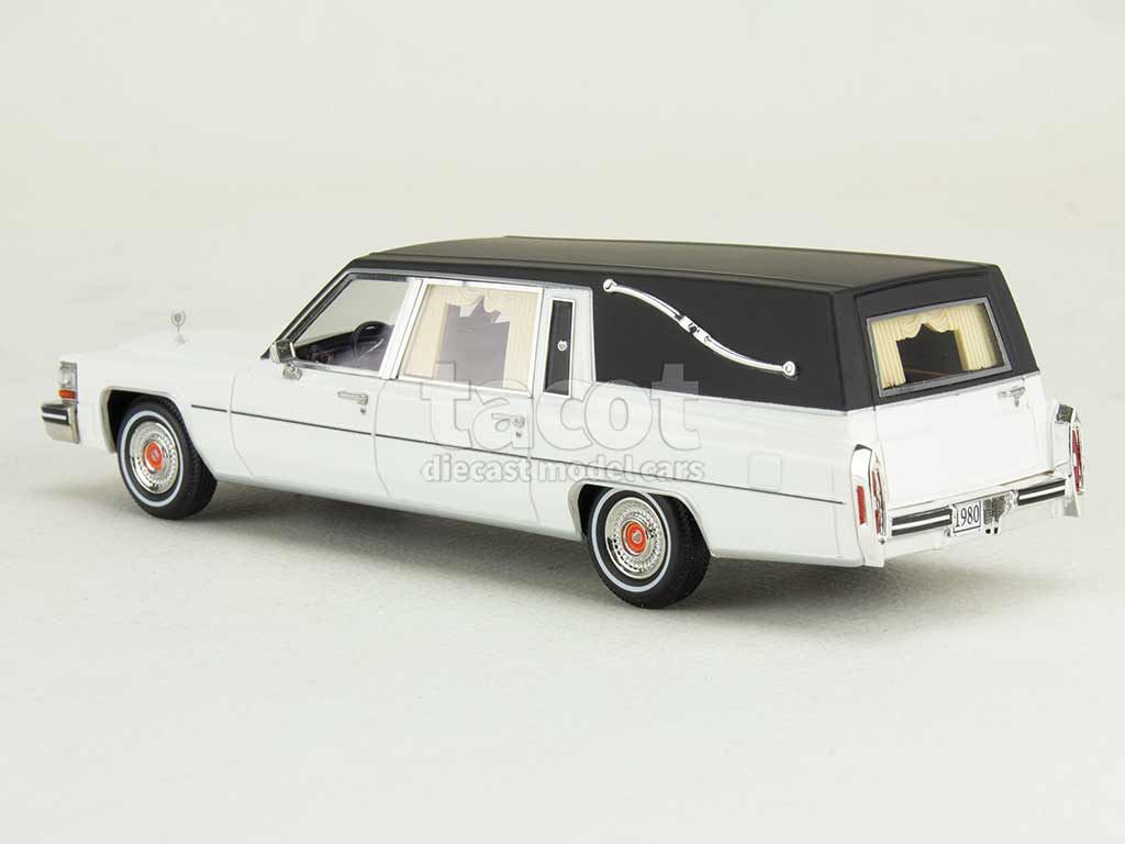 108118 Cadillac Superior Hearse/ Corbillard 1980