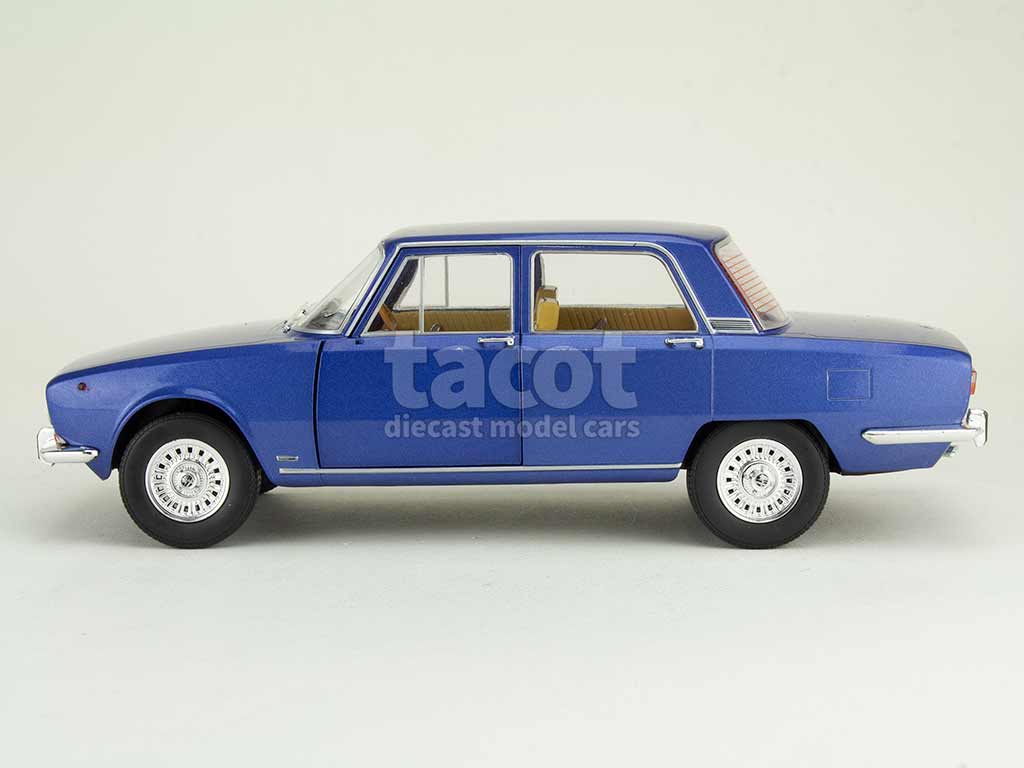 108120 Alfa Romeo 2000 Berlina 1971