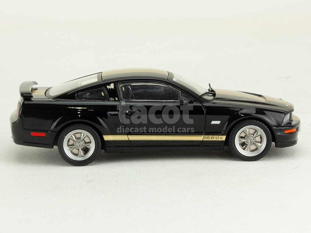 108128 Shelby Mustang GT-H 2006