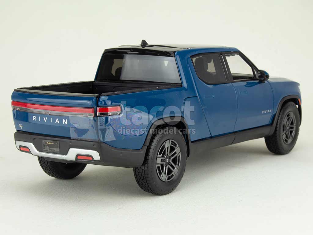 108137 RIVIAN R1T Pick-Up 2025