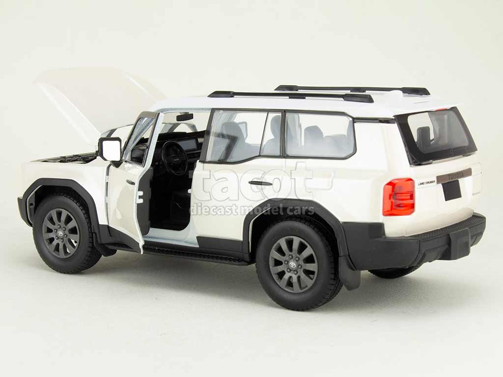 108140 Toyota Land Cruiser 2024
