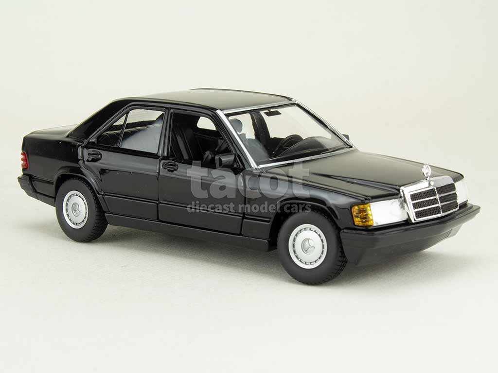 108145 Mercedes 190E/ W201 1984