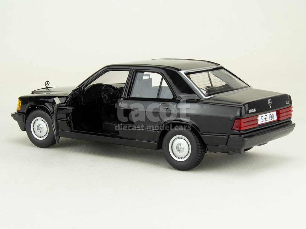 108145 Mercedes 190E/ W201 1984